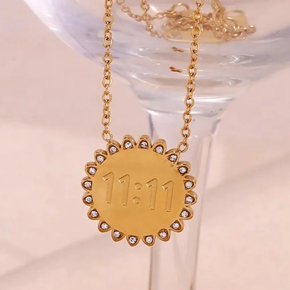 1111 Sun Flower Angel Number Pendant Zircon Necklace - Picture 5 of 6